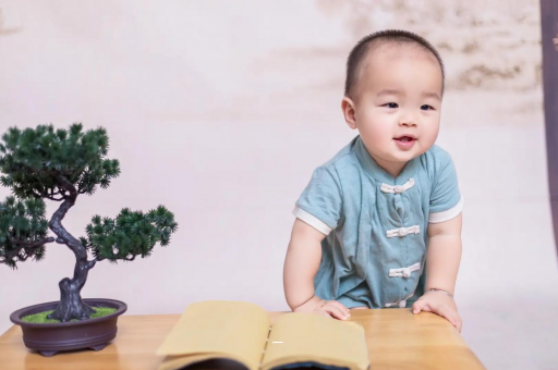 长沙六个月宝宝可以坐吗